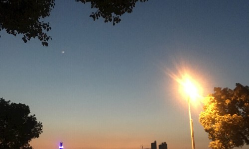 晚上睡觉出汗抽搐的原因-【晚上睡觉冒汗】晚上睡觉身体抖动出汗 - 晚上睡觉出汗发抖是怎么回事啊网